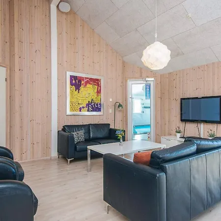 Luxury Retreat - By Traum